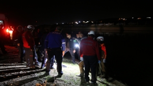 Şanlıurfa'da sulama kanalına düşen araçta 3 kişinin cesedine ulaşıldı