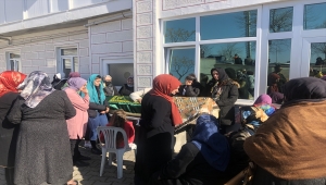 Şile'de eşinin bıçaklayarak öldürdüğü kadının cenazesi Yalova'da defnedildi