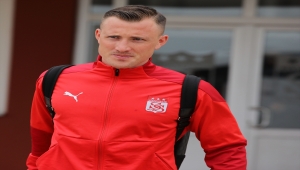 Sivasspor kafilesi İstanbul'a gitti