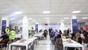 TİKA, Afganistan'da Türkoloji öğrencilerine iftar verdi