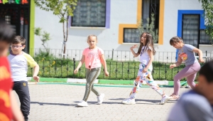 Trakya'da öğrenciler sınıflara maskesiz girmenin mutluluğunu yaşadı