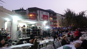 Türk Kızılay, şehit Kupşen anısına bin kişilik iftar programı düzenledi