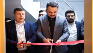 Uşak'ta, TÜGVA'nın kodlama icathanesinin açılışı yapıldı