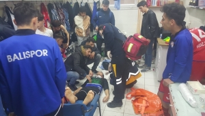 Zonguldak'ta amatör maçta çıkan kavgada 2 futbolcu yaralandı