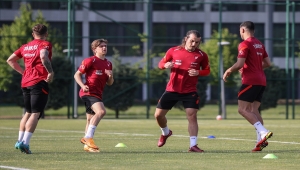 A Milli Futbol Takımı'nda Faroe Adaları maçı hazırlıkları