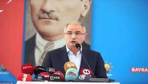 AK Parti Genel Başkan Yardımcısı Ala, Bursa'da partisinin bayramlaşma töreninde konuştu: