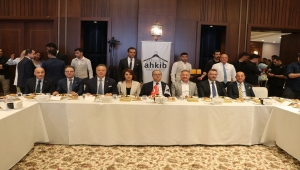 Akdeniz hazır giyim ihracatçıları ödüllendirildi