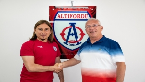Altınordu, teknik direktörlüğe Ufuk Kahraman'ı getirdi