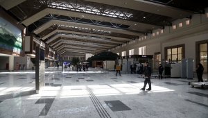 Bakan Karaismailoğlu, Rize-Artvin Havalimanı'nda açılış öncesi hazırlıkları inceledi: