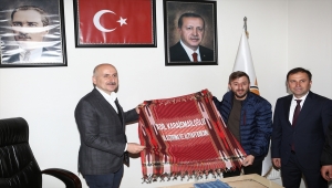 Bakan Karaismailoğlu, Trabzon'da ziyaretlerde bulundu 