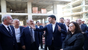 Bakan Kurum, Rize'deki kentsel dönüşümü değerlendirdi: