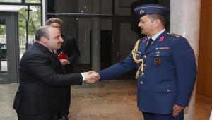 Bakan Varank: "Kazan-kazan anlayışıyla Almanya ile ilişkilerimizi daha ileriye taşımak istiyoruz"