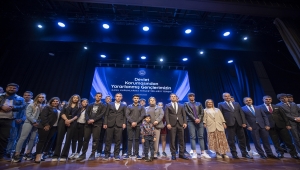 Bakan Yanık, Devlet Korumasında Yetişen Gençlerin Kamuya Atanması Töreni'nde konuştu: