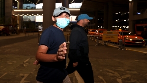 Bali açıklarında denize düştükten 66 saat sonra bulunan Türk kaptan İstanbul'a döndü
