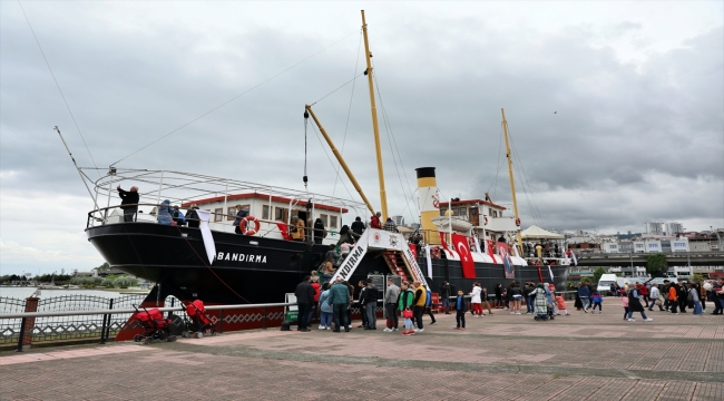 Bandırma Gemi Müze'de "19 Mayıs" dolayısıyla yoğunluk yaşandı