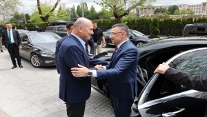 Cumhurbaşkanı Yardımcısı Oktay, İçişleri Bakanı Soylu'yu ziyaret etti