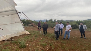 Denizli'de şiddetli rüzgar hayatı olumsuz etkiledi