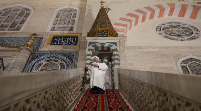  Diyanet İşleri Başkanı Erbaş, Süleymaniye Camisi'nde Ramazan Bayramı hutbesini irat etti: