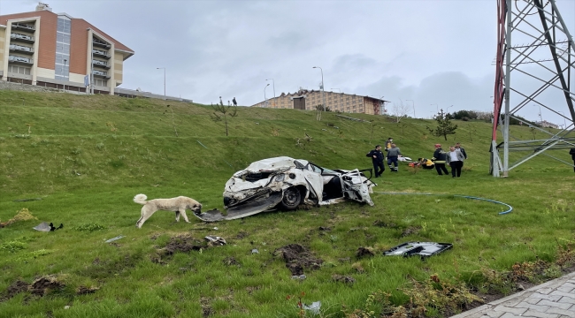 Erzurum'da devrilen otomobilin sürücüsü hayatını kaybetti