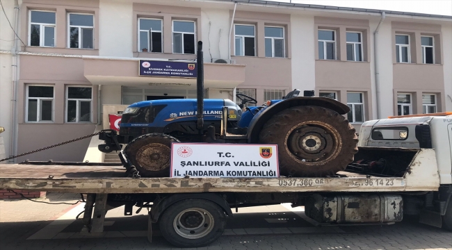Gaziantep'te çalınan traktör, Şanlıurfa'da tarla sürülürken ele geçirildi
