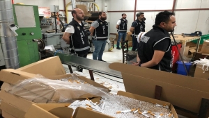 GÜNCELLEME - Bursa'da 50 milyon doldurulmuş makaron ele geçirildi