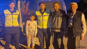 Hacilar'da yaralanan inekleri ile dağlık bölgede mahsur kalan besici ve oğlu kurtarıldı