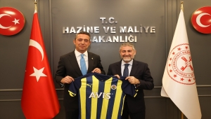 Hazine ve Maliye Bakanı Nebati, Fenerbahçe Başkanı Koç'u kabul etti