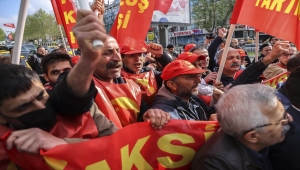 İstanbul'da 1 Mayıs Emek ve Dayanışma Günü kutlanıyor