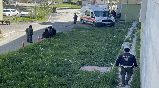 Kars'ta tartıştığı 2 kardeşi tabancayla öldüren kişi gözaltına alındı 