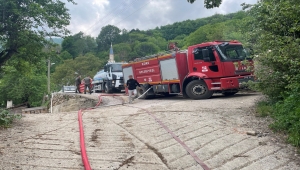 Kastamonu'da çıkan yangında 3 ev ile 2 ambar yandı, 1 ev zarar gördü 