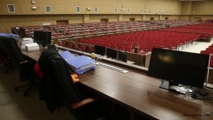 Kayseri'de aynı daireyi birden fazla kişiye satan müteahhide hapis