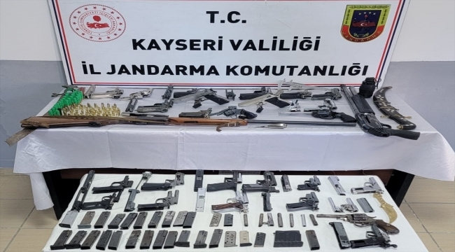 Kayseri'de ruhsatsız tabanca imal eden 5 zanlı yakalandı