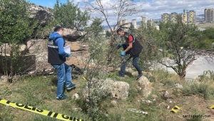 Kayseri Olay: Barışmak için kız arkadaşını mezarlığa çağırıp bıçaklayan 15 yaşındaki şahıs tutuklandı