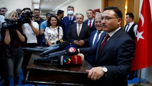 Kayseri Valisi Gökmen Çiçek göreve başladı