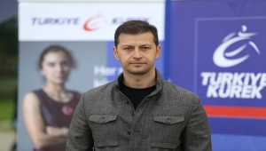 Milli sporcular uluslararası müsabakalarda altın madalya hedefiyle kürek çekiyor