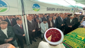 Niğde'deki kazada ölen öğrencinin cenazesi Sakarya'da defnedildi