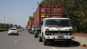 Pakistan'da eski Başbakan Han'ın onlarca destekçisi gözaltına alındı