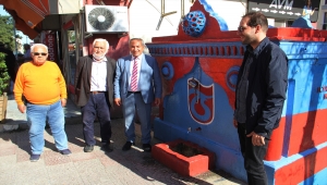 "Şampiyon çeşme" bu yıl Trabzonspor'un renklerine büründü