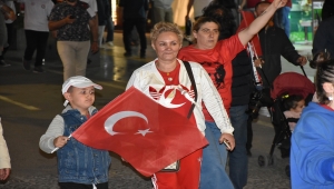 Samsun'da Fener Alayı ve Gençlik Festivali Yürüyüşü yapıldı