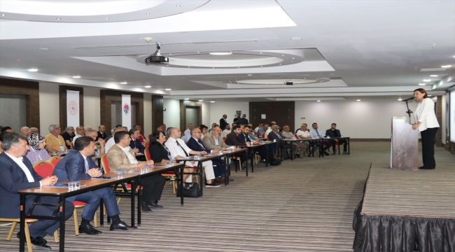 Satranç Federasyonu İl Temsilcileri toplantısı İzmir'de yapıldı