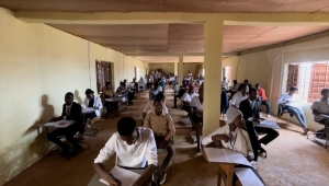 Sierra Leone'deki ilahiyat fakültesi öğrenci kabulü için gün sayıyor