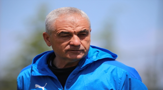 Sivasspor Teknik Direktörü Rıza Çalımbay'ın aklı kupa maçında: