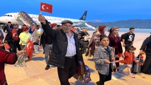 Ukrayna'dan tahliye edilen Ahıska Türklerinden oluşan yedinci kafile Elazığ'a geldi