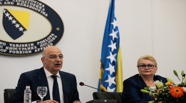 Yunanistan Dışişleri Bakanı Dendias Bosna Hersek'te