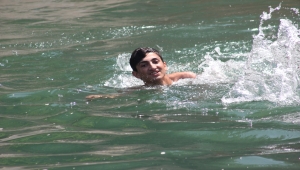 Adana ve Osmaniye'de sıcak hava bunaltıyor