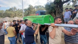 Aydın'da gölette boğulan iki genç toprağa verildi