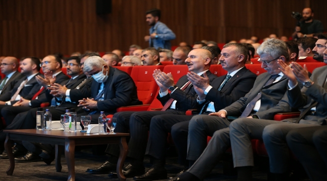 Bakan Karaismailoğlu, Ulaştırma 2053-Körfez Lojistik Çalıştayı'nda konuştu: (2)