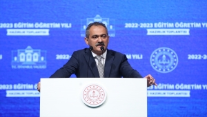 Bakan Özer, 2022-2023 Eğitim Öğretim Yılı Hazırlık Toplantısı'nda konuştu: 