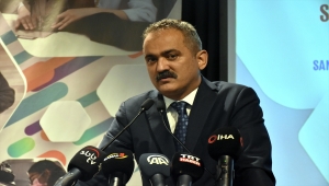 Bakan Özer, "Mesleki Eğitim Merkezleri ve Sektör Buluşması"nda konuştu: