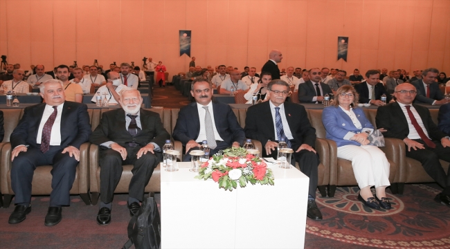 Bakan Özer, "Tarih Kültür ve Medeniyet Bilinci Semineri"nde konuştu: